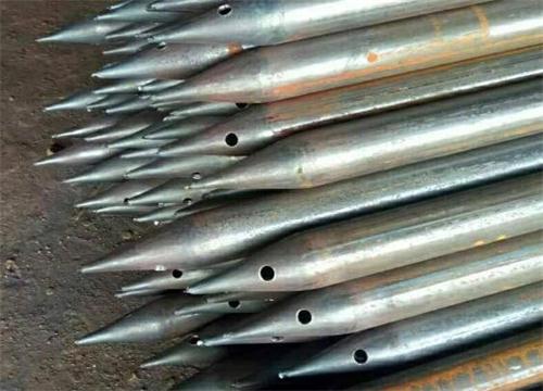 盐源隧道钢花管现货